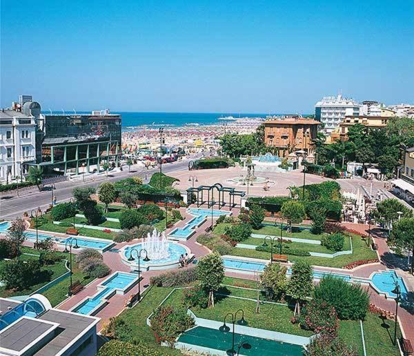 Hotel Golf Католика Екстериор снимка