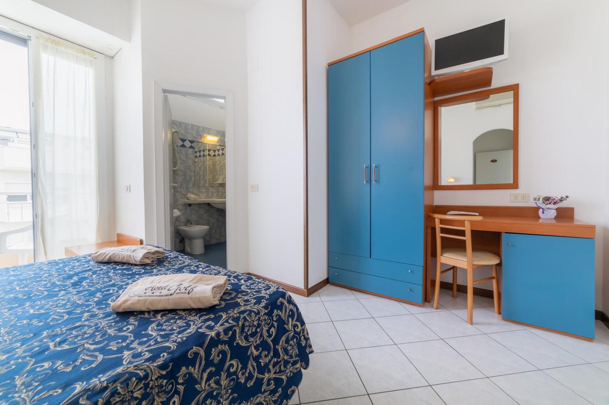 Hotel Golf Католика Екстериор снимка